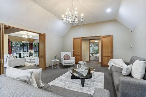 Photo of property in 5 Abbotts Place, Avonhead, Christchurch, 8042