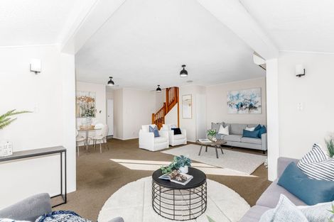 Photo of property in 1/17u Randwick Crescent, Moera, Lower Hutt, 5010