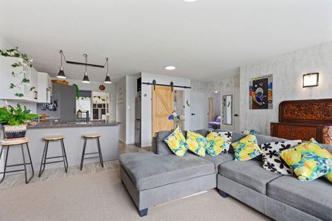 Photo of property in 2/110 Hamilton Street, Tauranga, 3110
