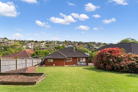 Photo of property in 24 Bayside Drive, Browns Bay, Auckland, 0630