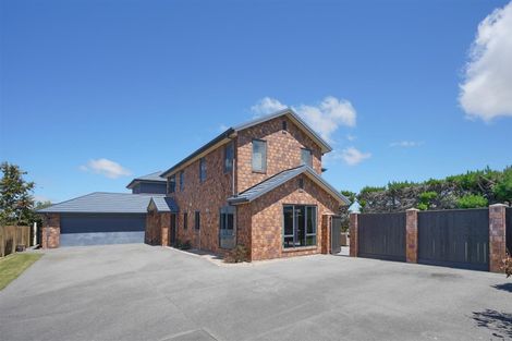 Photo of property in 43 Globe Bay Drive, Templeton, Christchurch, 8042