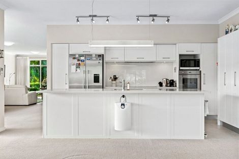 Photo of property in 61 Panorama Heights, Orewa, 0931