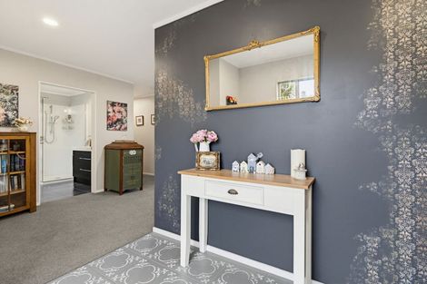 Photo of property in 18 Westbrook Place, Pomare, Rotorua, 3015