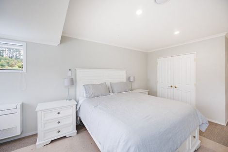 Photo of property in 46 Turitea Road, Fitzherbert, Palmerston North, 4472