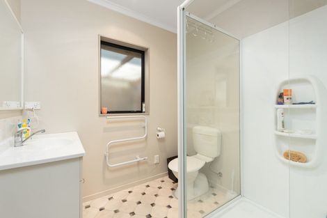 Photo of property in 1 Lark Place, Welcome Bay, Tauranga, 3112