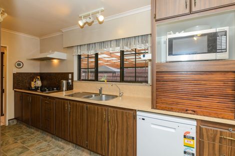 Photo of property in 14 Peter Hall Drive, Kelvin Grove, Palmerston North, 4414