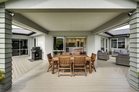 Photo of property in 17 Waitaki Way, Poraiti, Napier, 4112