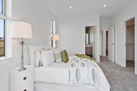 Photo of property in 17 Kukuwai Avenue, Red Beach, 0932