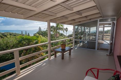 Photo of property in 5 Seaview Road, Cable Bay, 0420