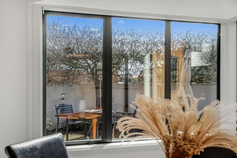 Photo of property in 3/48 Mcfaddens Road, St Albans, Christchurch, 8052