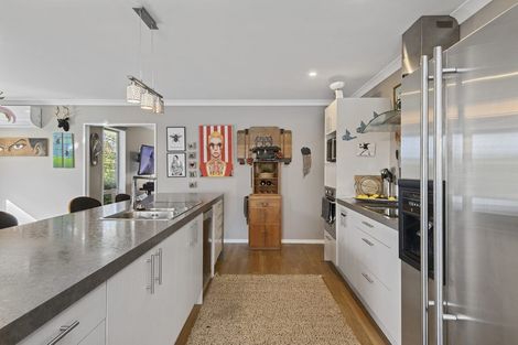 Photo of property in 44 Park Lane, Rolleston, 7614