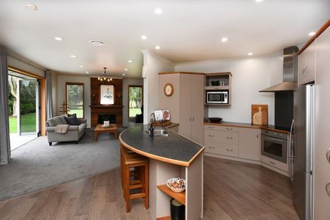 Photo of property in 210 Leger Grove, Te Awamutu, 3875