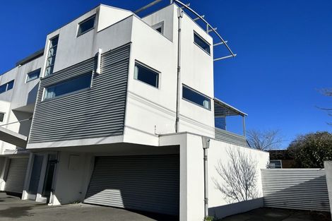 Photo of property in 22 Heywood Terrace, Richmond, Christchurch, 8013