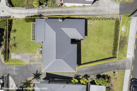 Photo of property in 1/23 Stanley Road, Glenfield, Auckland, 0629