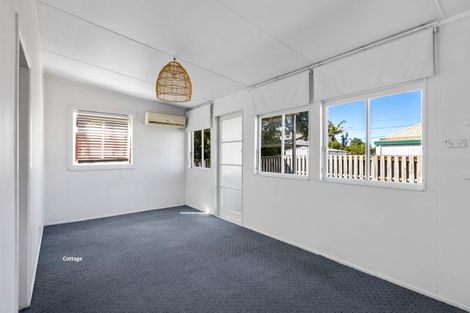 Photo of property in 14 Laurie Street, Red Beach, 0932