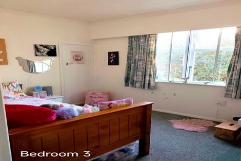 Photo of property in 353 Main Road, Tawa, Wellington, 5028