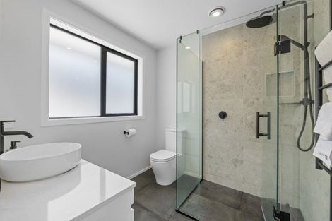 Photo of property in 40 Barrett Road, Whalers Gate, New Plymouth, 4310