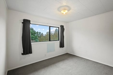 Photo of property in 25 Montana Place, Merrilands, New Plymouth, 4312