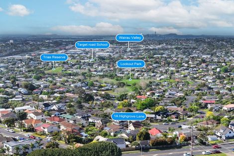 Photo of property in 1a Highgrove Lane, Totara Vale, Auckland, 0632