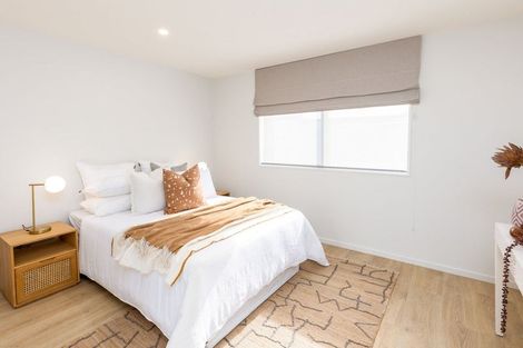 Photo of property in 2 Mccahon Drive, Rangiora, 7400