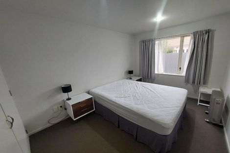 Photo of property in 16b Lyndon Street, Riccarton, Christchurch, 8011