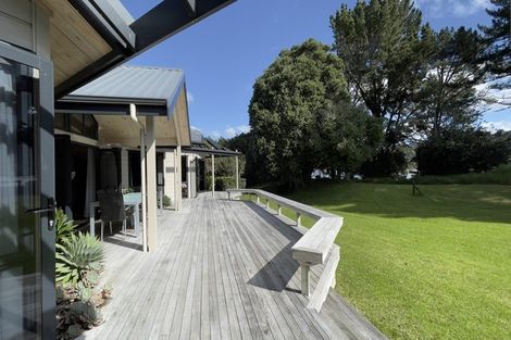 Photo of property in 79 Tangiteroria Lane, Pauanui, Hikuai, 3579
