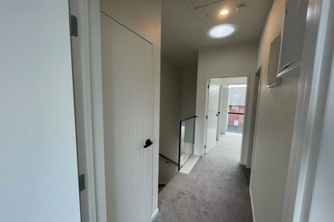 Photo of property in 3/442 Old Te Atatu Road, Te Atatu Peninsula, Auckland, 0610