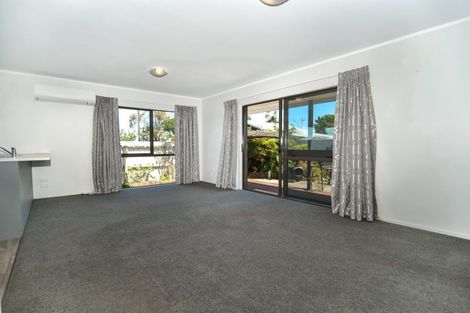 Photo of property in 9 Derby Street, Westport, 7825