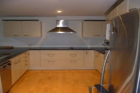 Photo of property in 11/80u Salamanca Road, Kelburn, Wellington, 6012