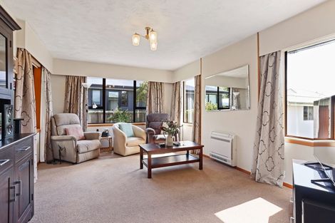Photo of property in 77 Mackenzie Avenue, Woolston, Christchurch, 8023