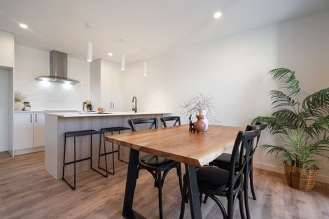 Photo of property in 5 Anawhata Lane, Papamoa, 3118