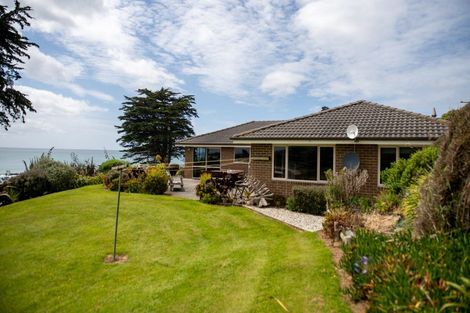 Photo of property in 506 The Nuggets Road, Ahuriri Flat, Kaka Point, 9271