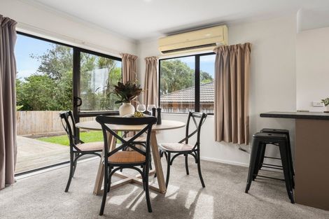Photo of property in 88 Nielsen Gardens, Rototuna, Hamilton, 3210