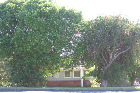 Photo of property in 2/105 Astley Avenue, New Lynn, Auckland, 0600