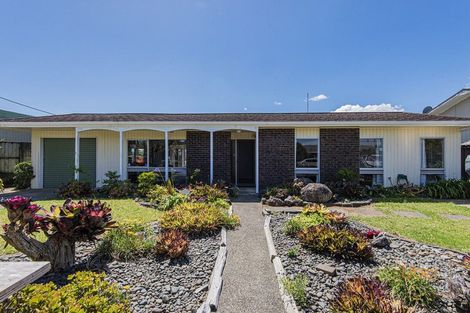 Photo of property in 50 George Point Road, Onerahi, Whangarei, 0110