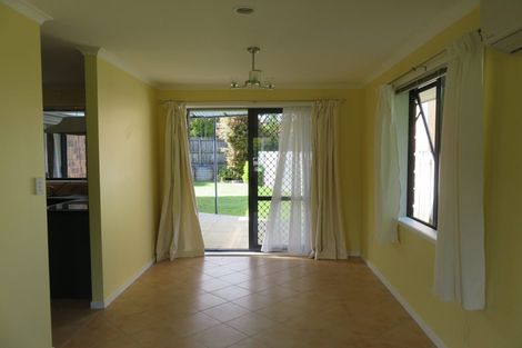 Photo of property in 22 Max Short Drive, Pukekohe, 2120