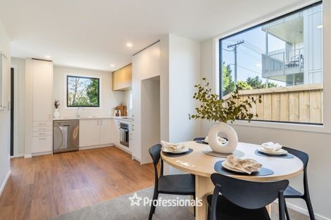 Photo of property in 137 Cambridge Terrace, Fairfield, Lower Hutt, 5011