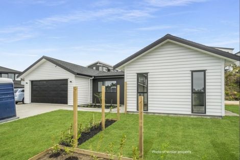 Photo of property in 50 Godfrey Drive, Orewa, 0931