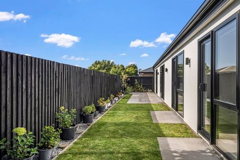 Photo of property in 14 Coupling Close, Prebbleton, 7604