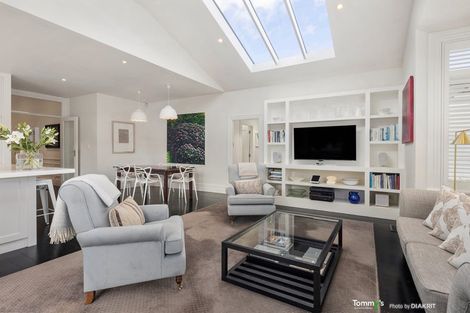 Photo of property in 17b Homewood Avenue, Karori, Wellington, 6012