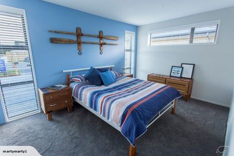 Photo of property in 2 Claremont Crescent, Amberley, 7410