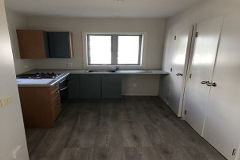 Photo of property in 10/6 John Jennings Drive, Oteha, Auckland, 0632