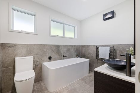Photo of property in 11a Ashgrove Terrace, Somerfield, Christchurch, 8024