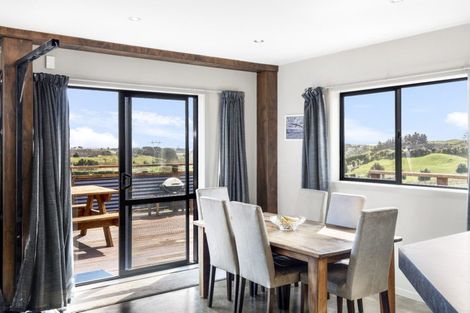 Photo of property in 155 Derham Road, Te Horo, Otaki, 5581