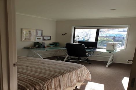 Photo of property in 4 Kristin Lane, Albany, Auckland, 0632