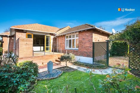 Photo of property in 384b Bay View Road, Saint Clair, Dunedin, 9012