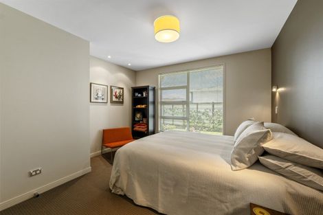 Photo of property in 10 Olivia Street, Stratford, 4332