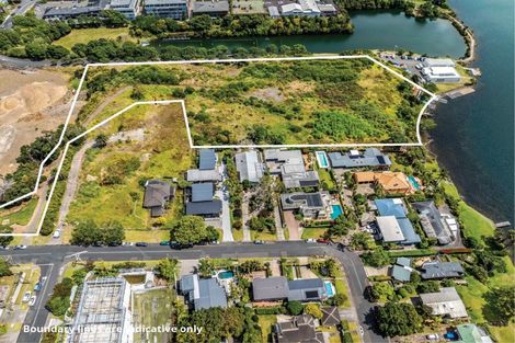 Photo of property in 2d Northcote Road, Takapuna, Auckland, 0622