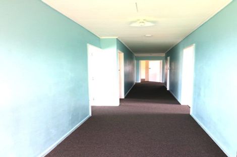 Photo of property in 2 Mervan Street, Mangere East, Auckland, 2024