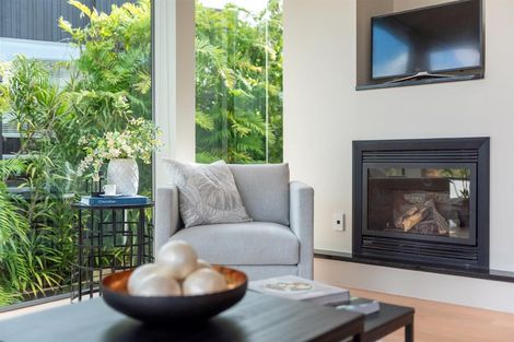 Photo of property in 22b Beach Road, Castor Bay, Auckland, 0620